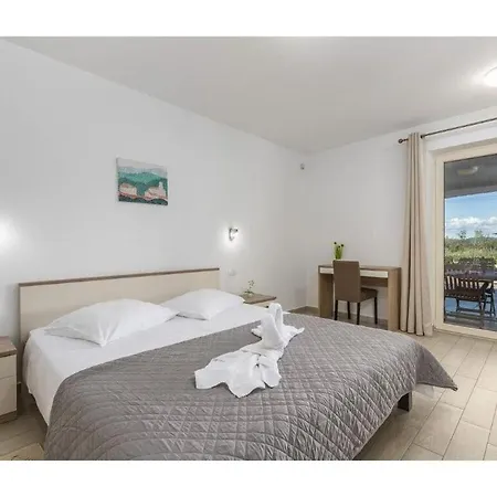 Villa Bellavista With Pool